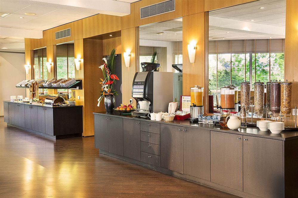 Oceania Quimper Hotell Eksteriør bilde